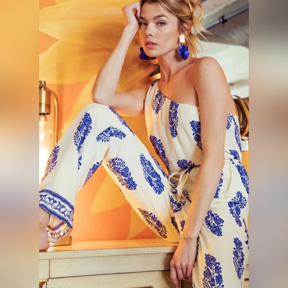 Kori One Shoulder Jumpsuit - Picture 1 of 4